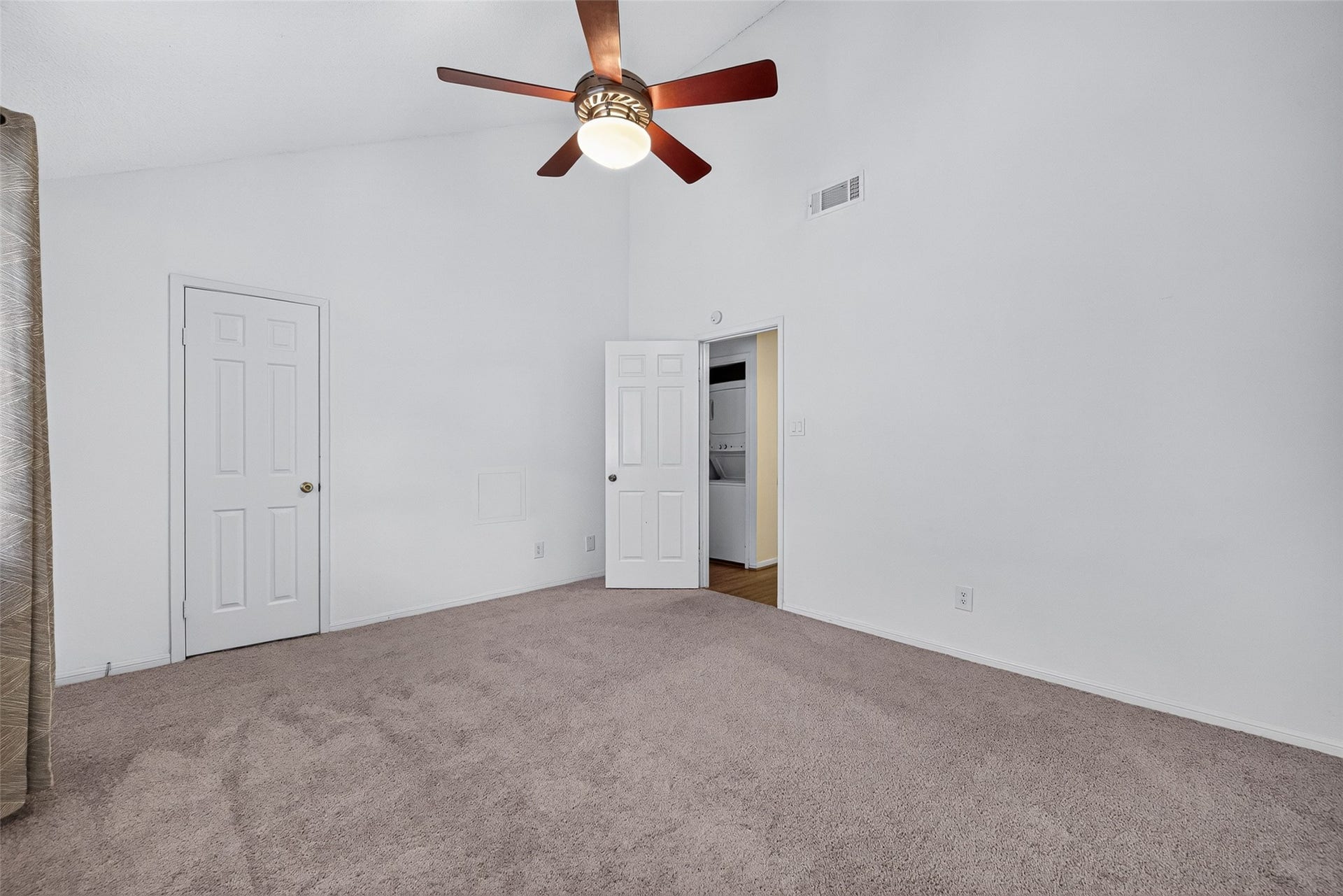 2425 Holly Hall Street, #156, Houston, TX 77054 2425 Holly Hall Street, #156, Houston, TX 77054