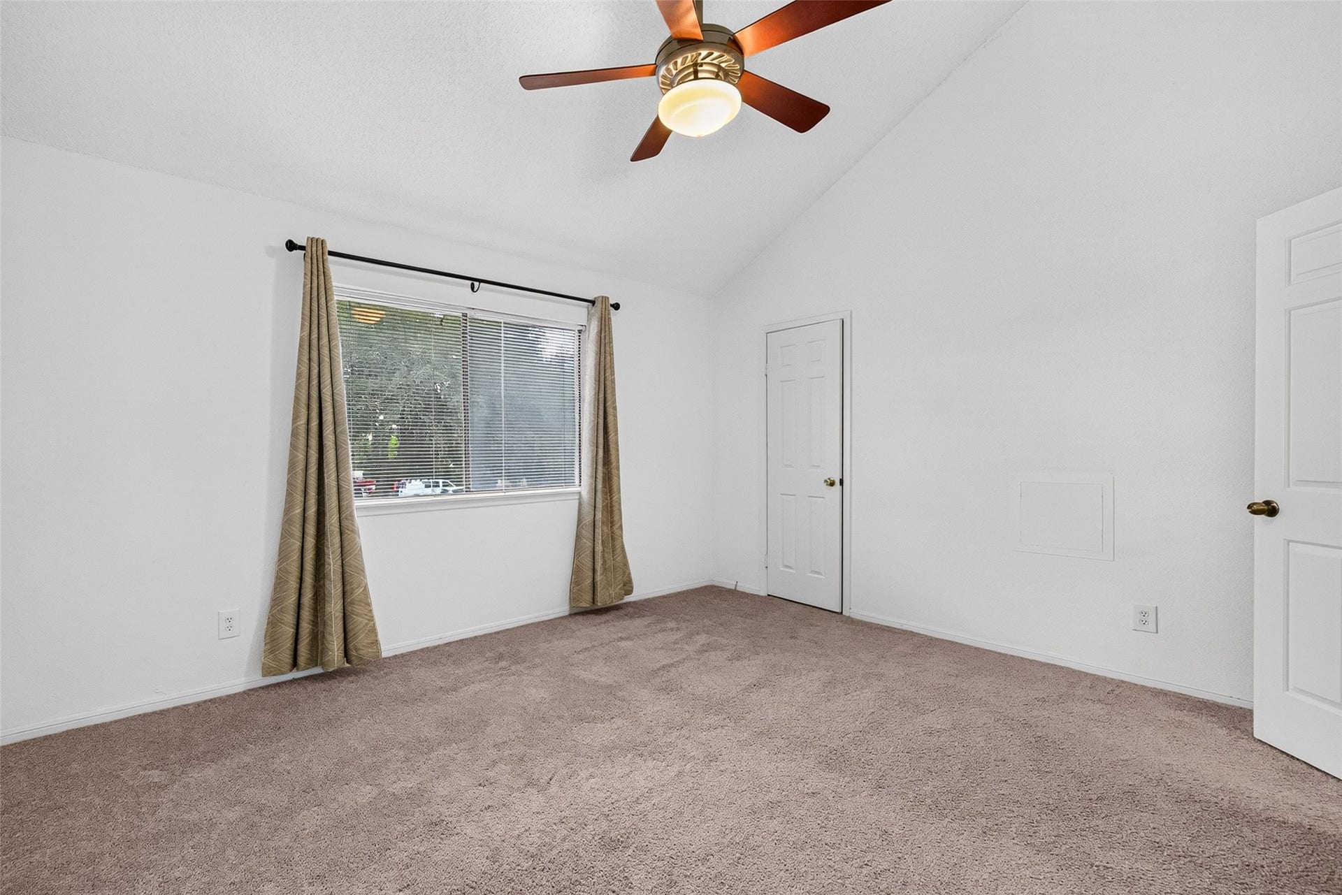2425 Holly Hall Street, #156, Houston, TX 77054 2425 Holly Hall Street, #156, Houston, TX 77054