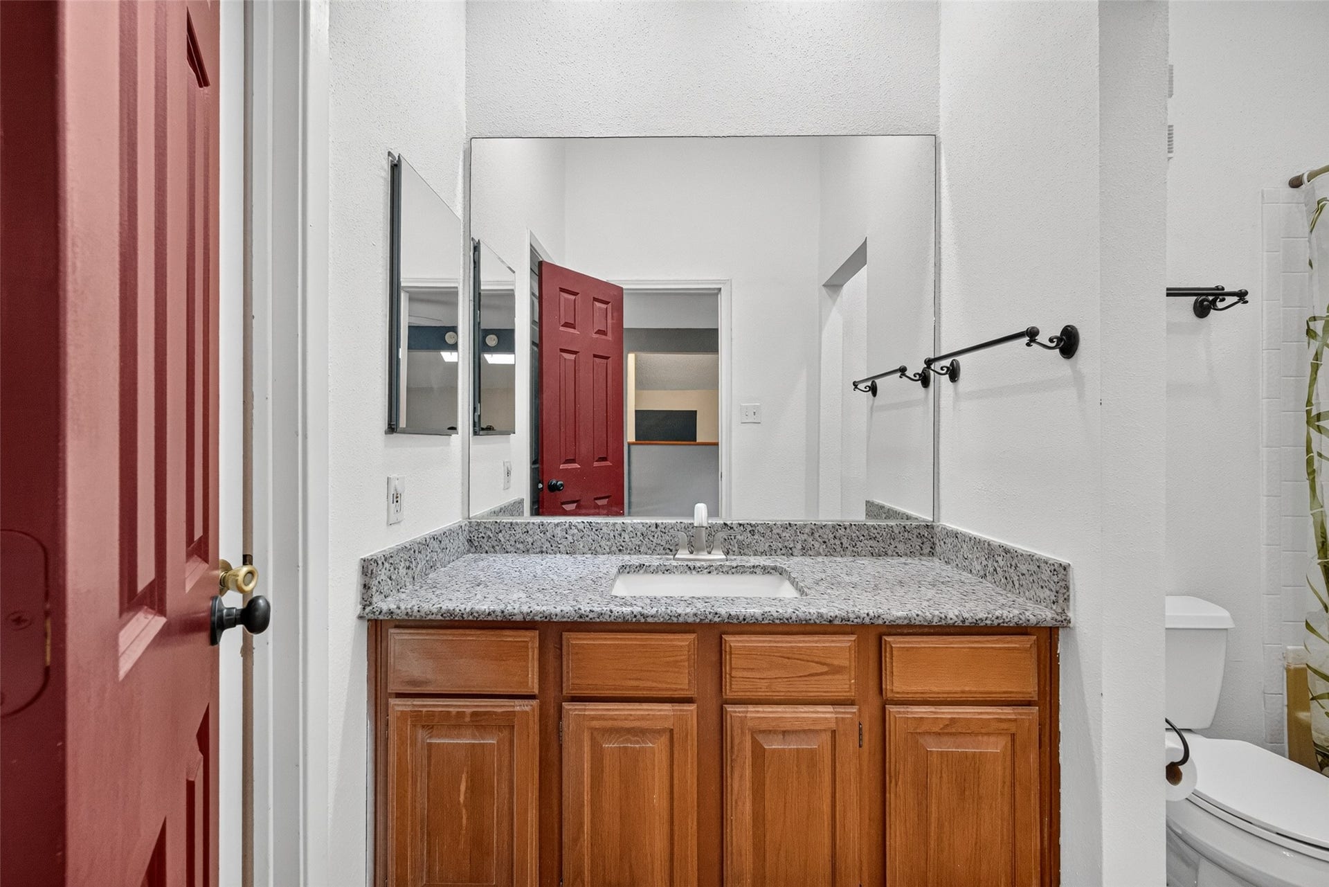 2425 Holly Hall Street, #156, Houston, TX 77054 2425 Holly Hall Street, #156, Houston, TX 77054