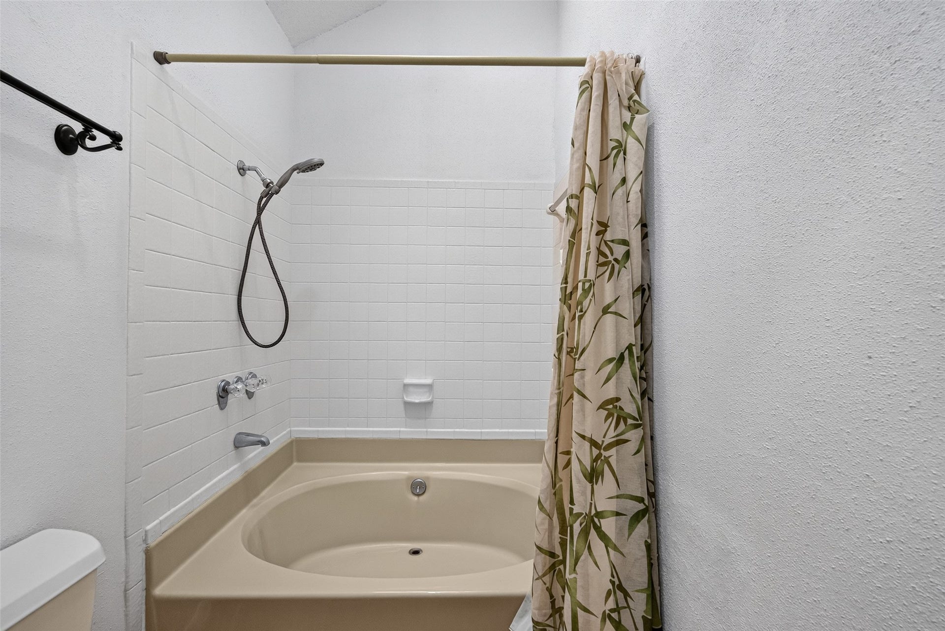 2425 Holly Hall Street, #156, Houston, TX 77054 2425 Holly Hall Street, #156, Houston, TX 77054