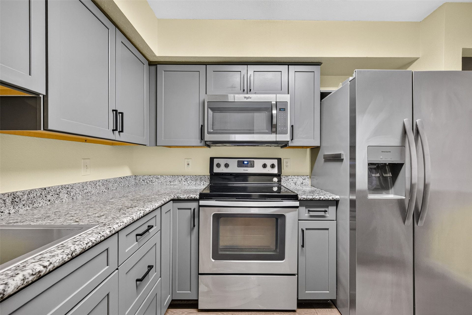 2425 Holly Hall Street, #156, Houston, TX 77054 2425 Holly Hall Street, #156, Houston, TX 77054