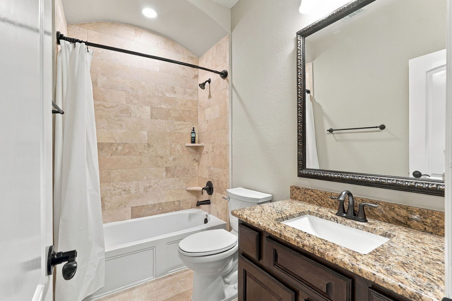 13714 Arcott Bend Drive, Tomball, TX 77377 Full bathroom upstairs.