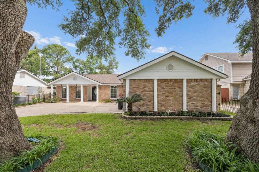 Property photo for 21614 Park Wick Lane, Katy, TX
