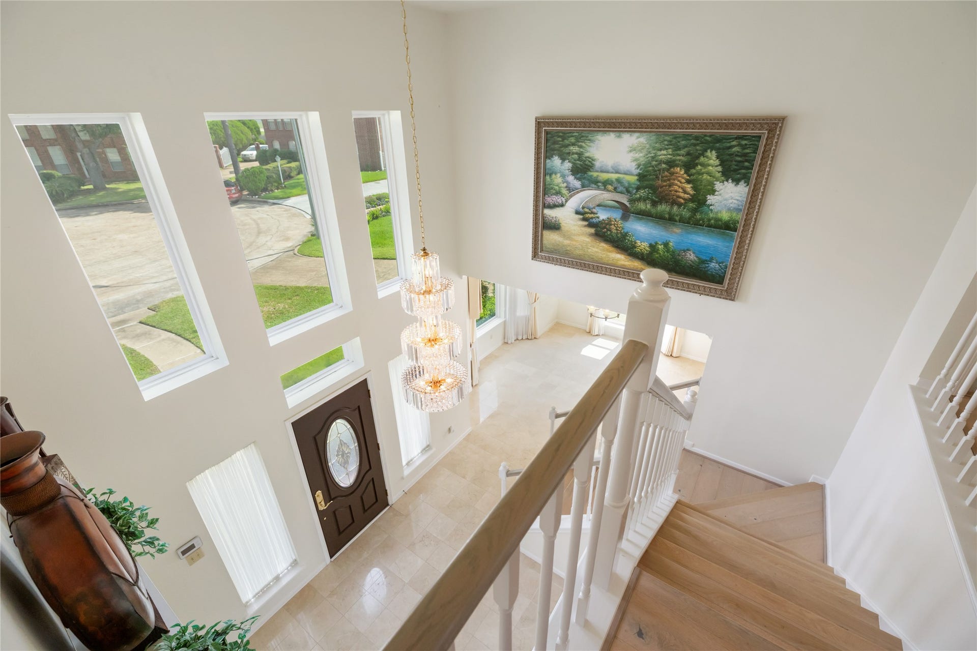 9718 Deverell Drive, Sugar Land, TX 77498 Overlook the grand entry from the upstairs landing.