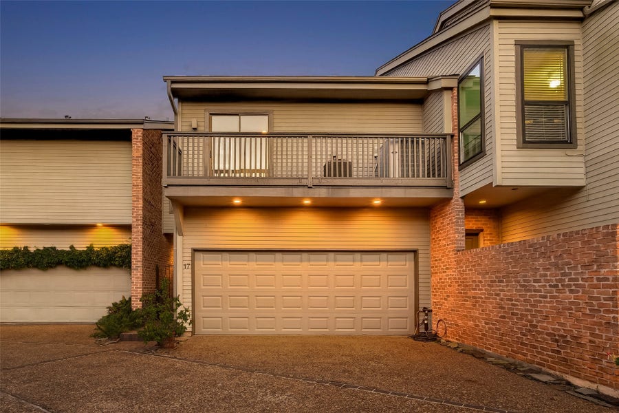Property photo for 6000 Sugar Hill Drive, #17, Houston, TX