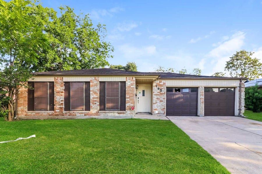 Property photo for 745 Academy Lane, Deer Park, TX