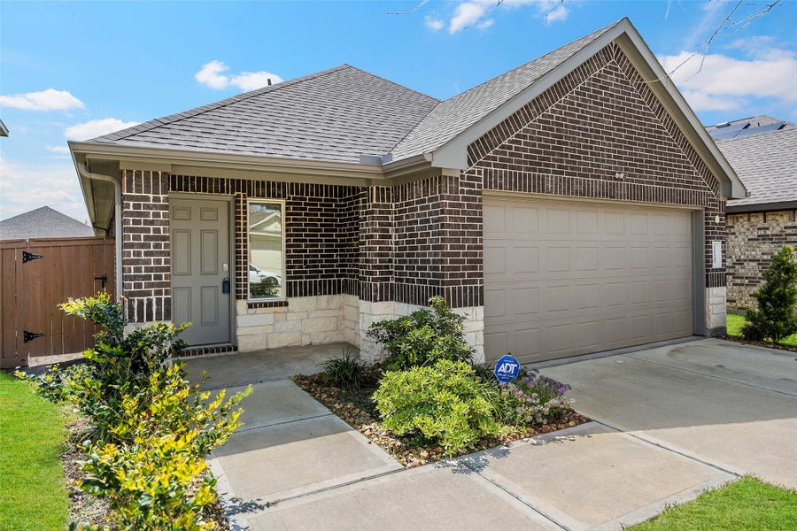 Property photo for 22247 Palladium Drive, Hockley, TX
