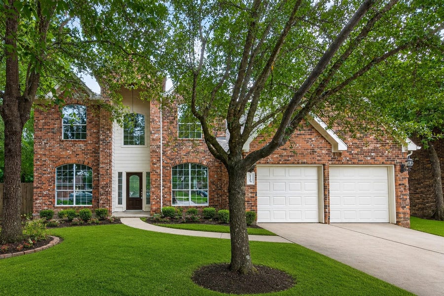 Property photo for 14803 Summer Knoll Lane, Houston, TX