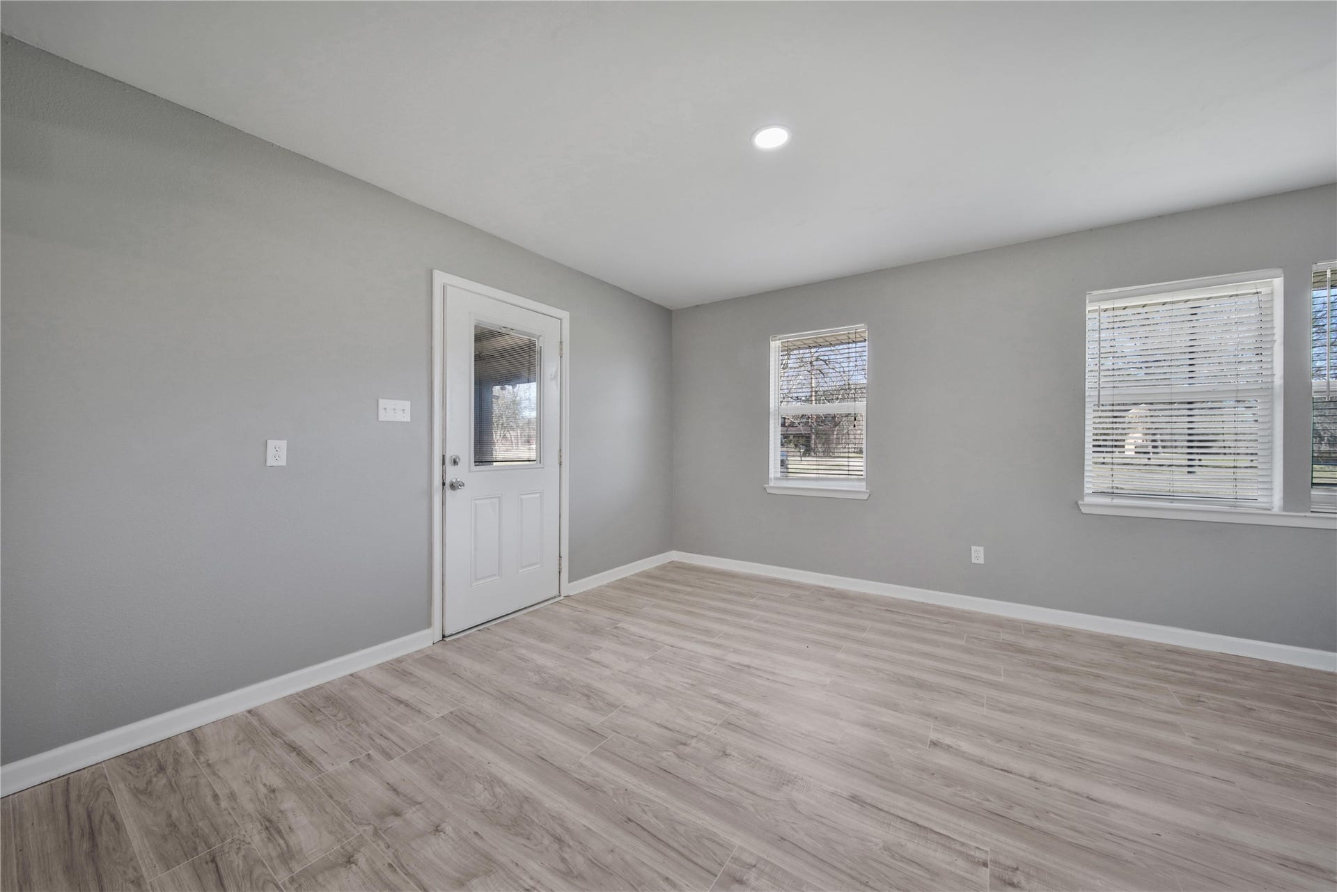 4614 Edgemore St Street, Santa Fe, TX 77517 4614 Edgemore St Street, Santa Fe, TX 77517
