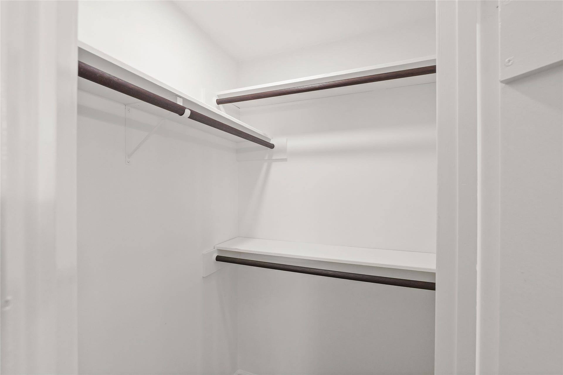 3711 Fern View Drive, Houston, TX 77345 Walk-in closet located in en-suite bathroom