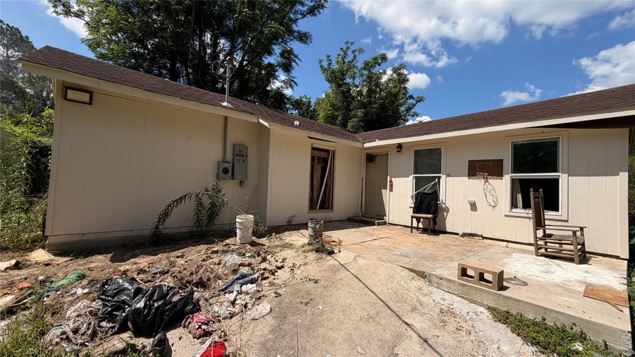 Property photo for 9621 Dogwood Lane, Houston, TX