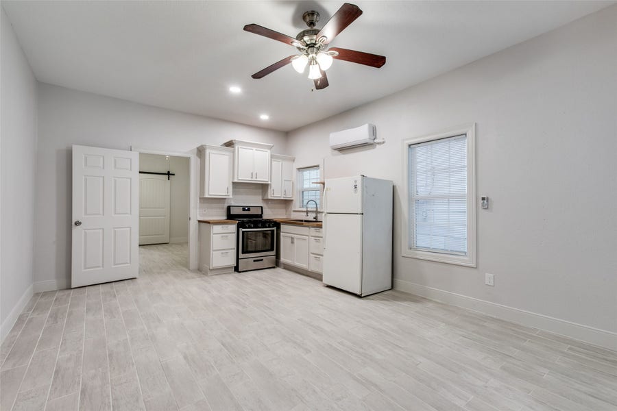 Property photo for 7133 Avenue C, Houston, TX