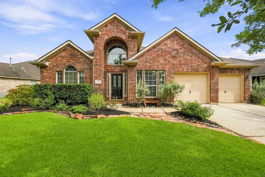 Property photo for 9202 Fernwillow Drive, Spring, TX