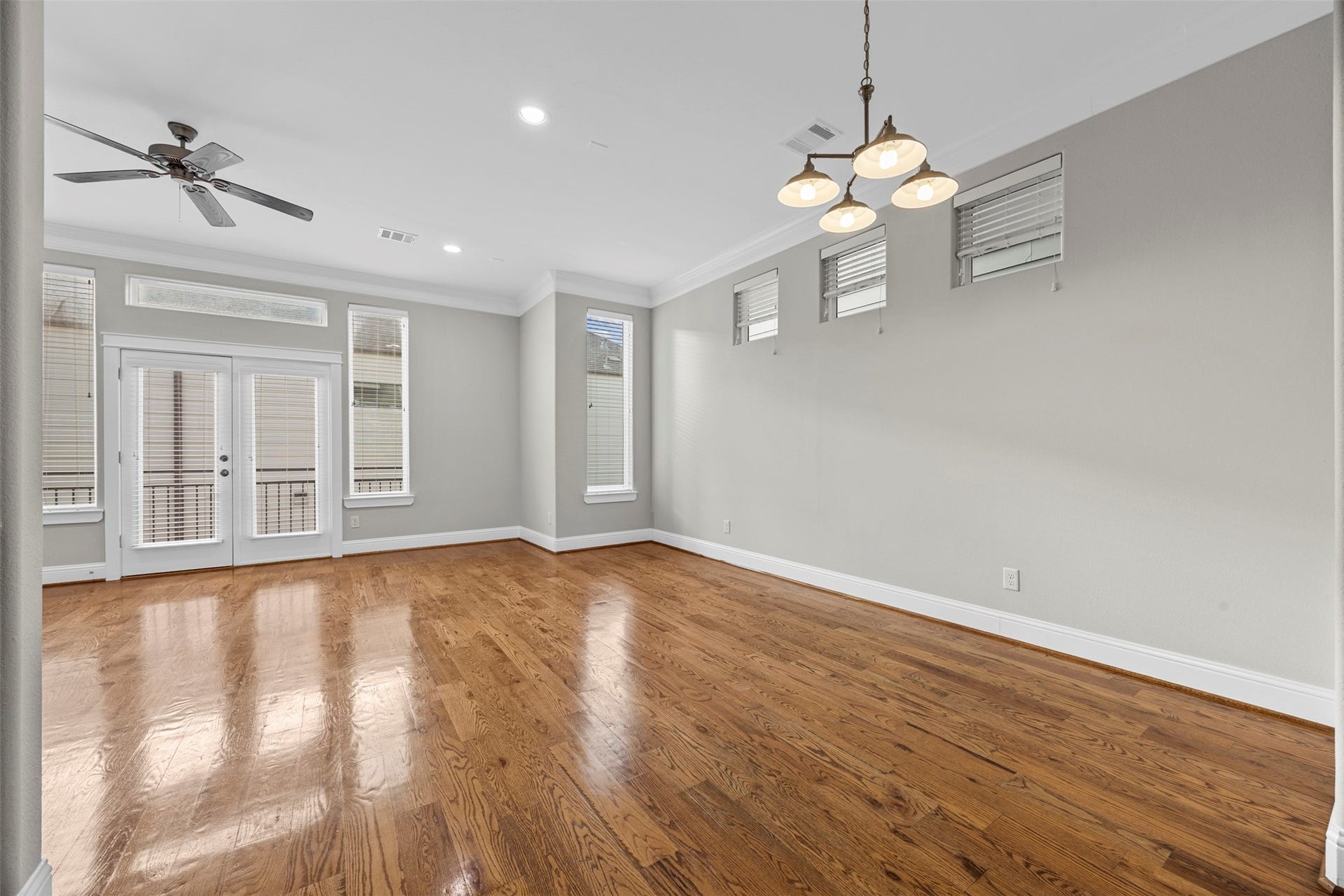 626 E 28th Street, Houston, TX 77008 626 E 28th Street, Houston, TX 77008