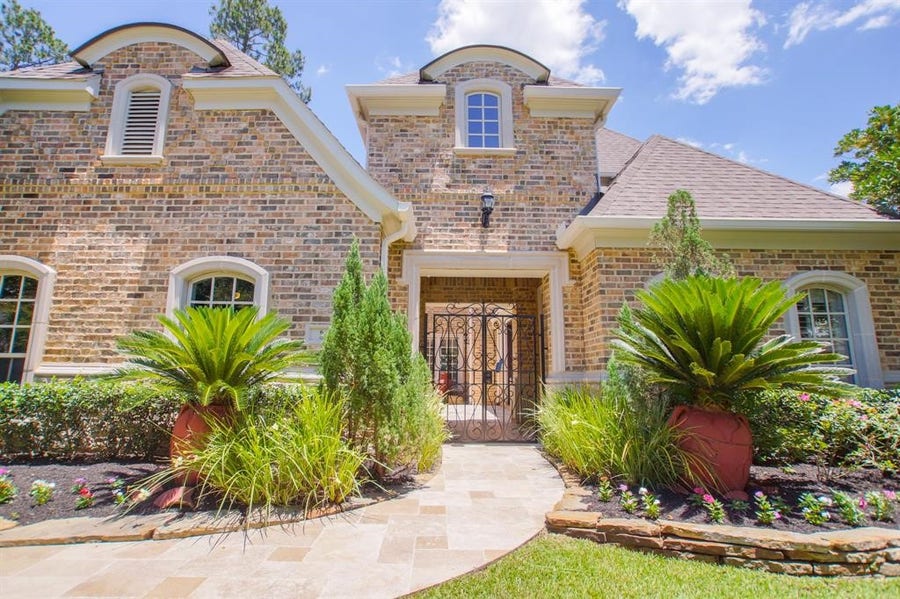 Property photo for 6 W Monteagle Circle, The Woodlands, TX