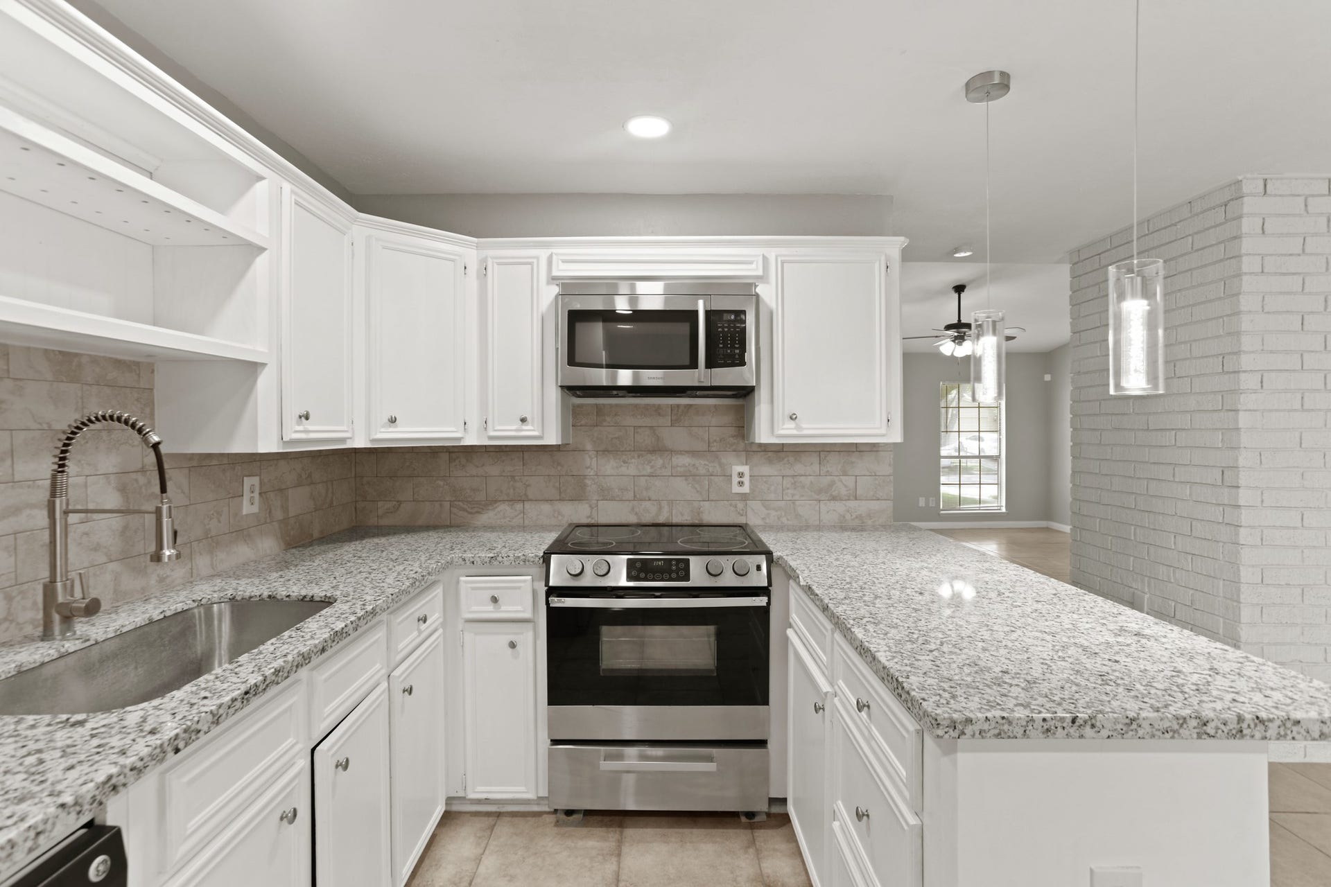 6827 Gettysburg Drive, Richmond, TX 77469 6827 Gettysburg Drive, Richmond, TX 77469