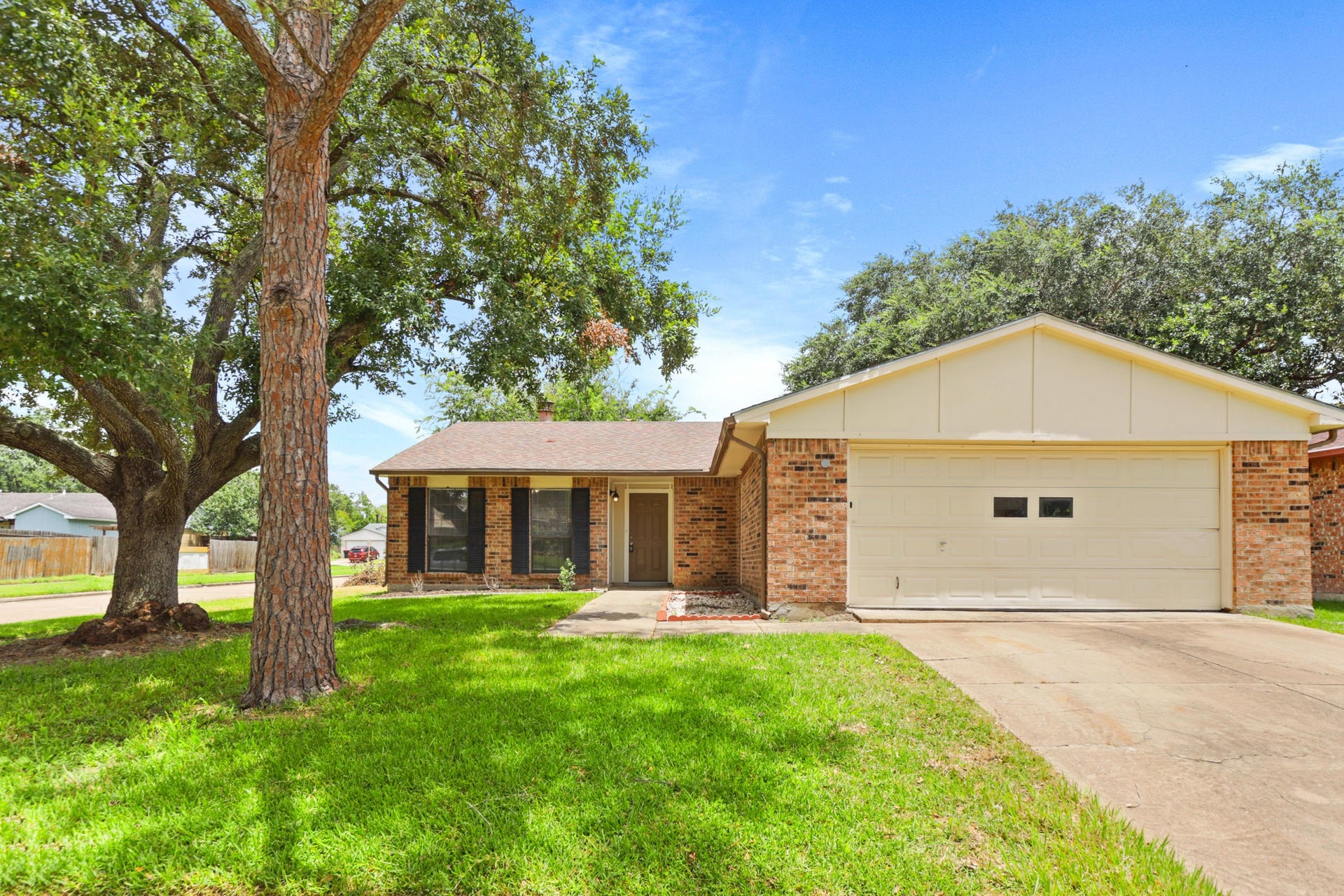 6827 Gettysburg Drive, Richmond, TX 77469 6827 Gettysburg Drive, Richmond, TX 77469