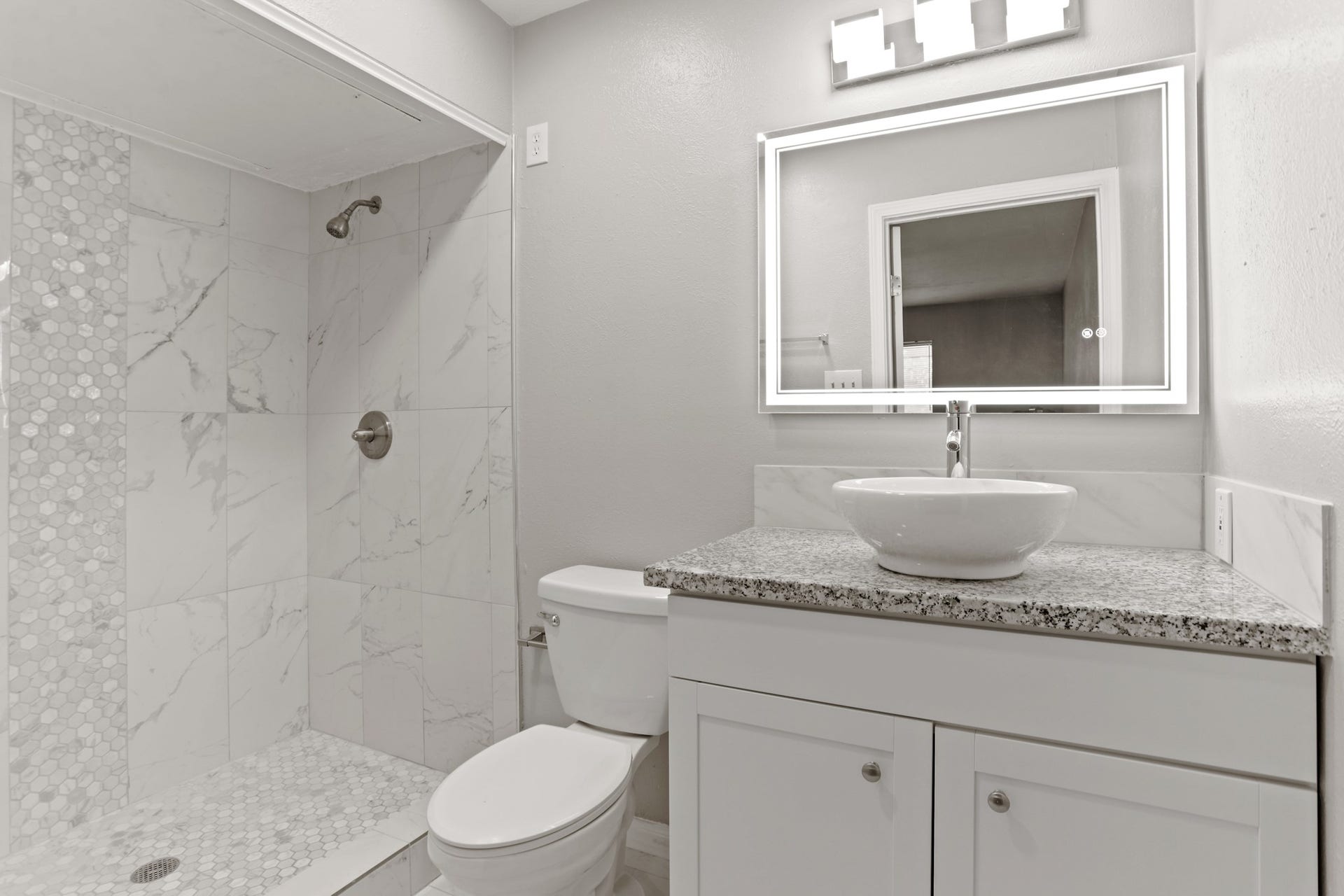 6827 Gettysburg Drive, Richmond, TX 77469 6827 Gettysburg Drive, Richmond, TX 77469