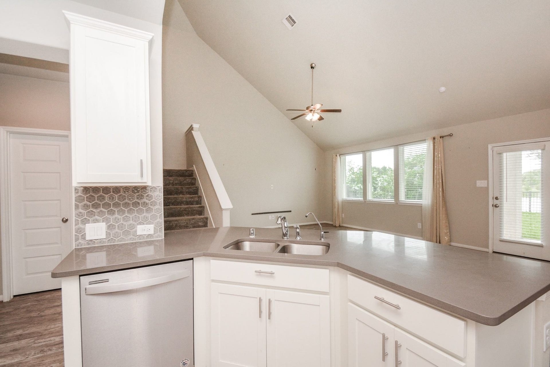 5936 Pearland Place, Pearland, TX 77581 5936 Pearland Place, Pearland, TX 77581