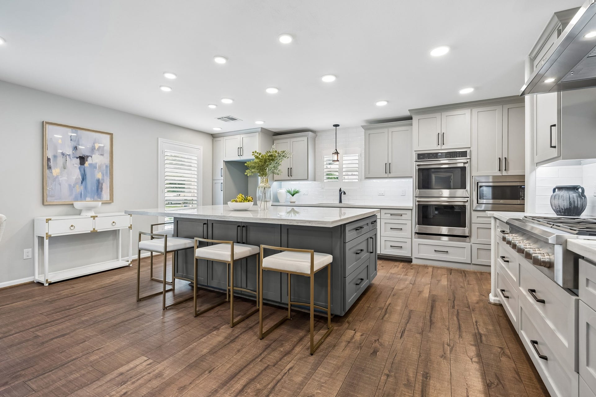 1022 Martin Street, Houston, TX 77018 Every detail of this gorgeous remodel is thoughtful and lovely. This open concept kitchen has all the bells and whistles.
