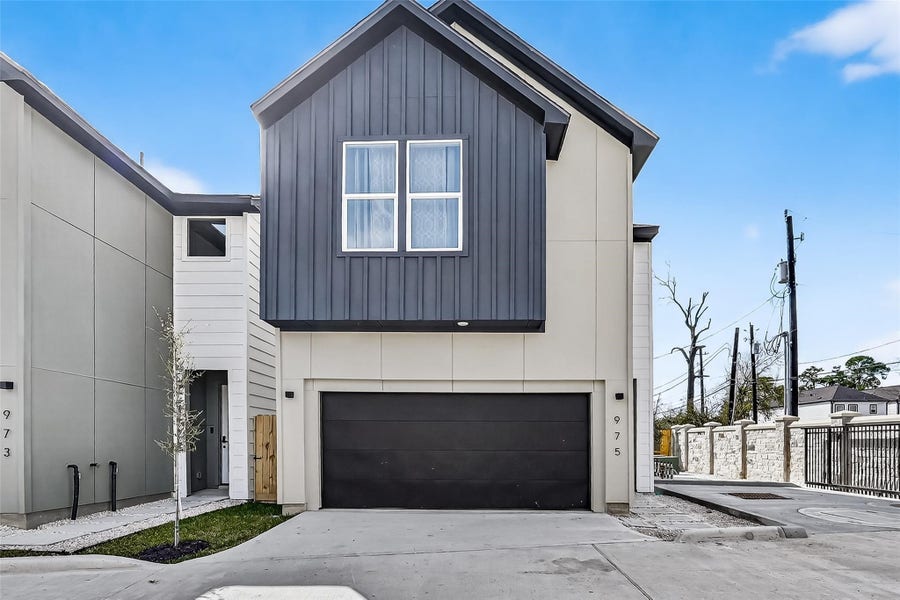 Property photo for 975 Highland Light Lane, Houston, TX