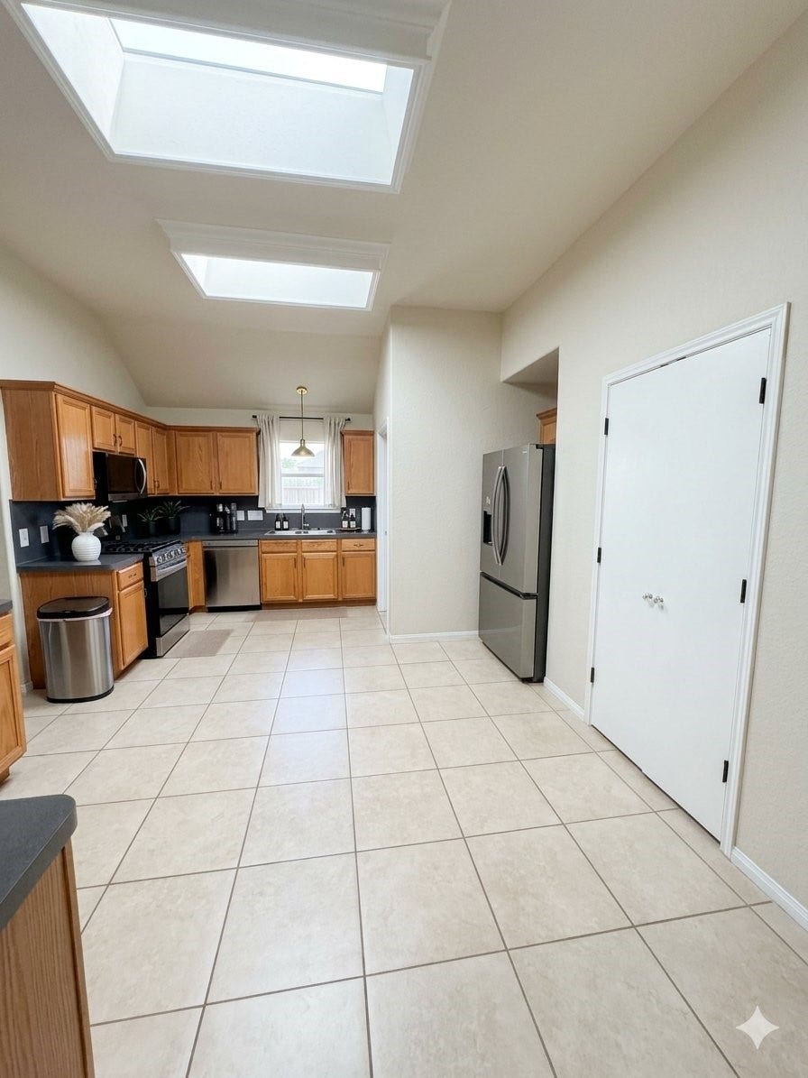 7703 Omaha Drive, Baytown, TX 77521 Large kitchen with breakfast area