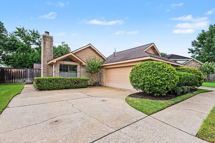 Property photo for 14115 Highcroft Drive, Houston, TX