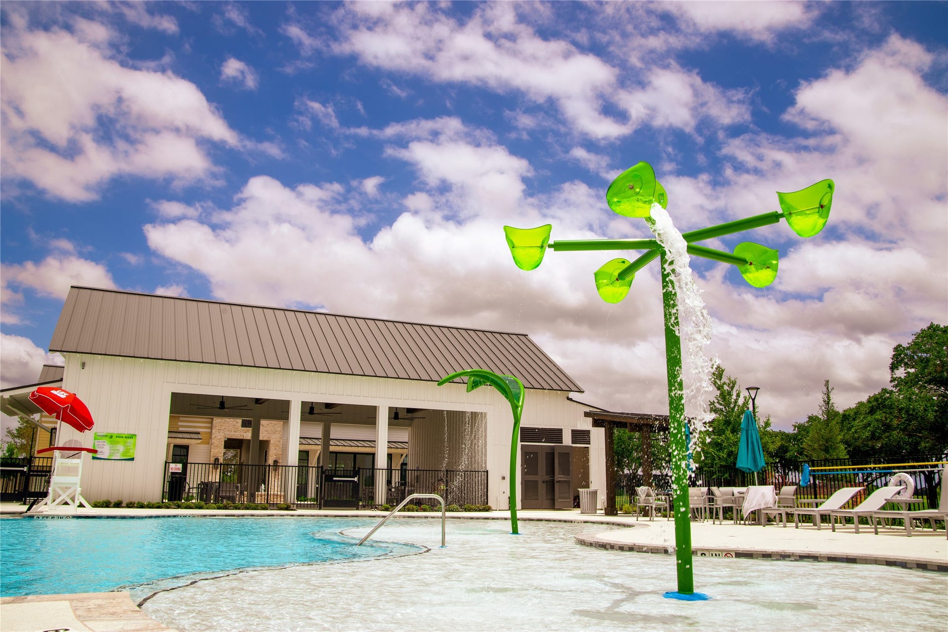 29402 Hillberry Oaks Court, Waller, TX 77484 Fun for all the family!