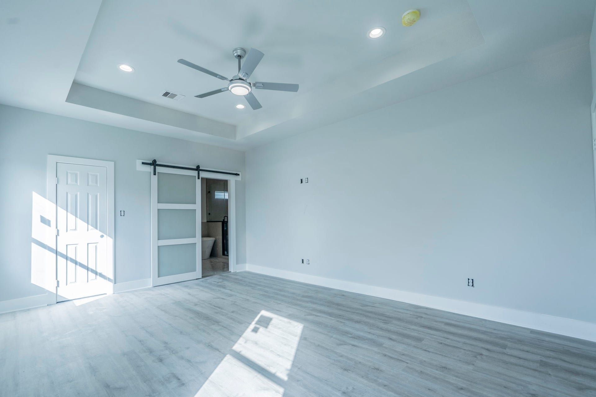 2205 Mary Street, Houston, TX 77026 2205 Mary Street, Houston, TX 77026