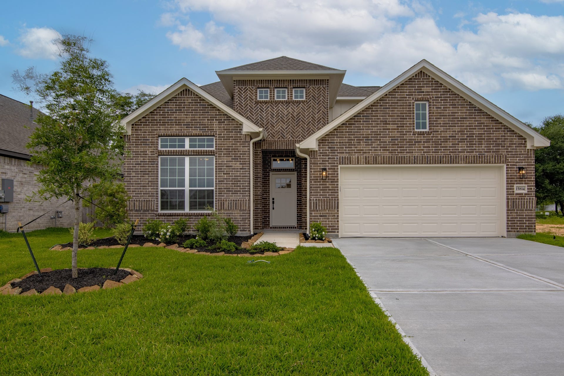 15803 Sugar Maple Lane, Santa Fe, TX 77517 Not Actual Home - Same Floor Plan