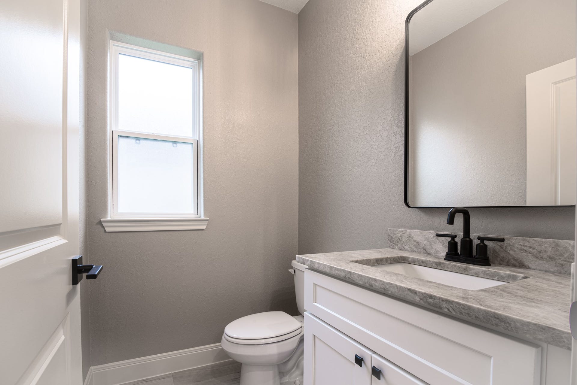 15803 Sugar Maple Lane, Santa Fe, TX 77517 Not Actual Home - Same Floor Plan