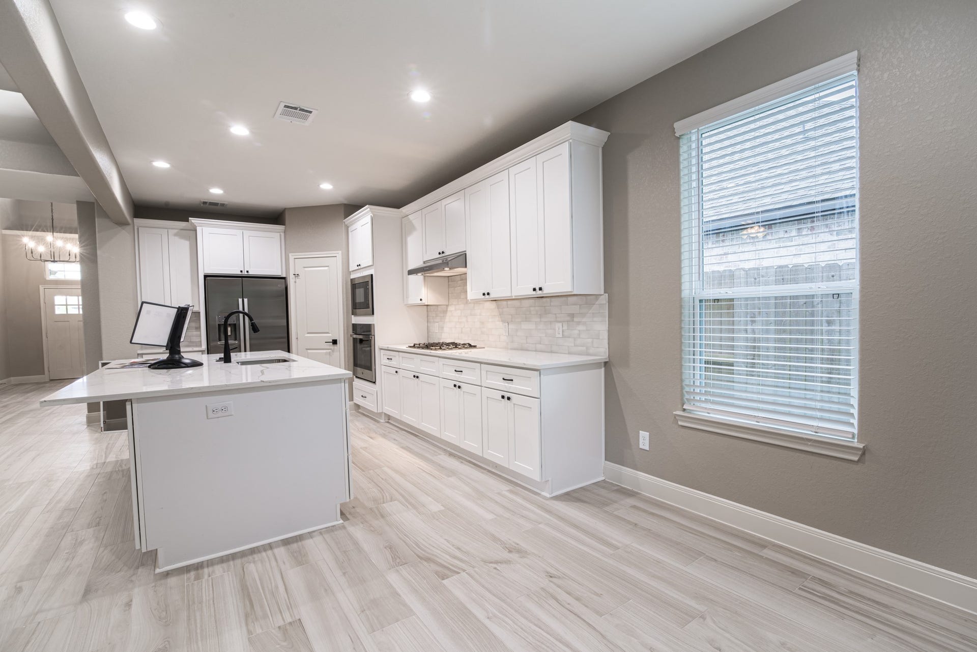 15803 Sugar Maple Lane, Santa Fe, TX 77517 Not Actual Home - Same Floor Plan