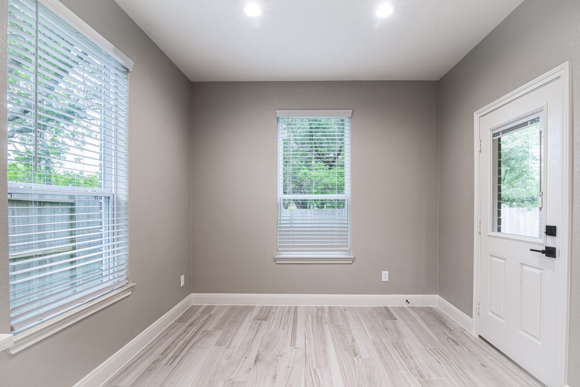 15803 Sugar Maple Lane, Santa Fe, TX 77517 Not Actual Home - Same Floor Plan