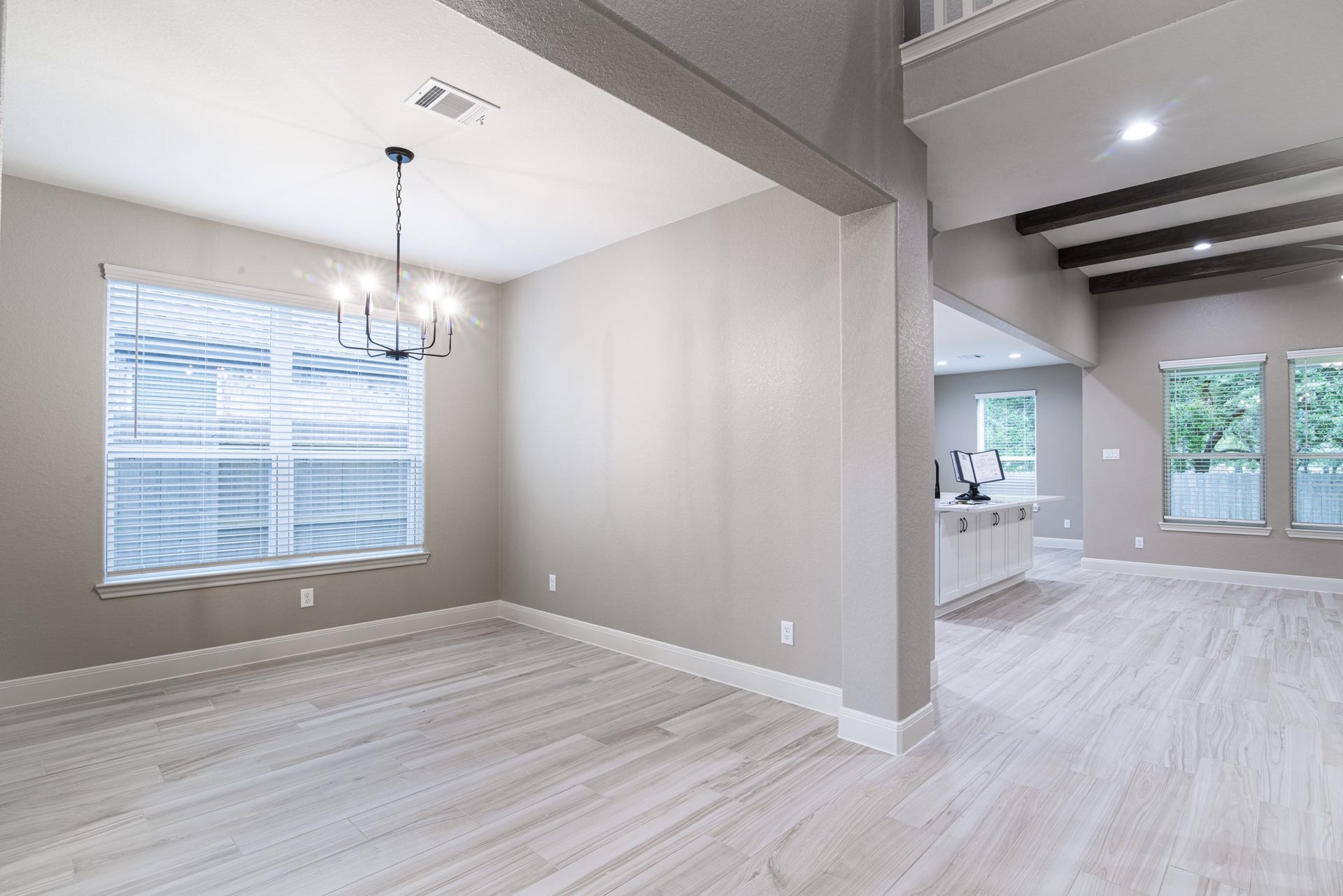 15803 Sugar Maple Lane, Santa Fe, TX 77517 Not Actual Home - Same Floor Plan