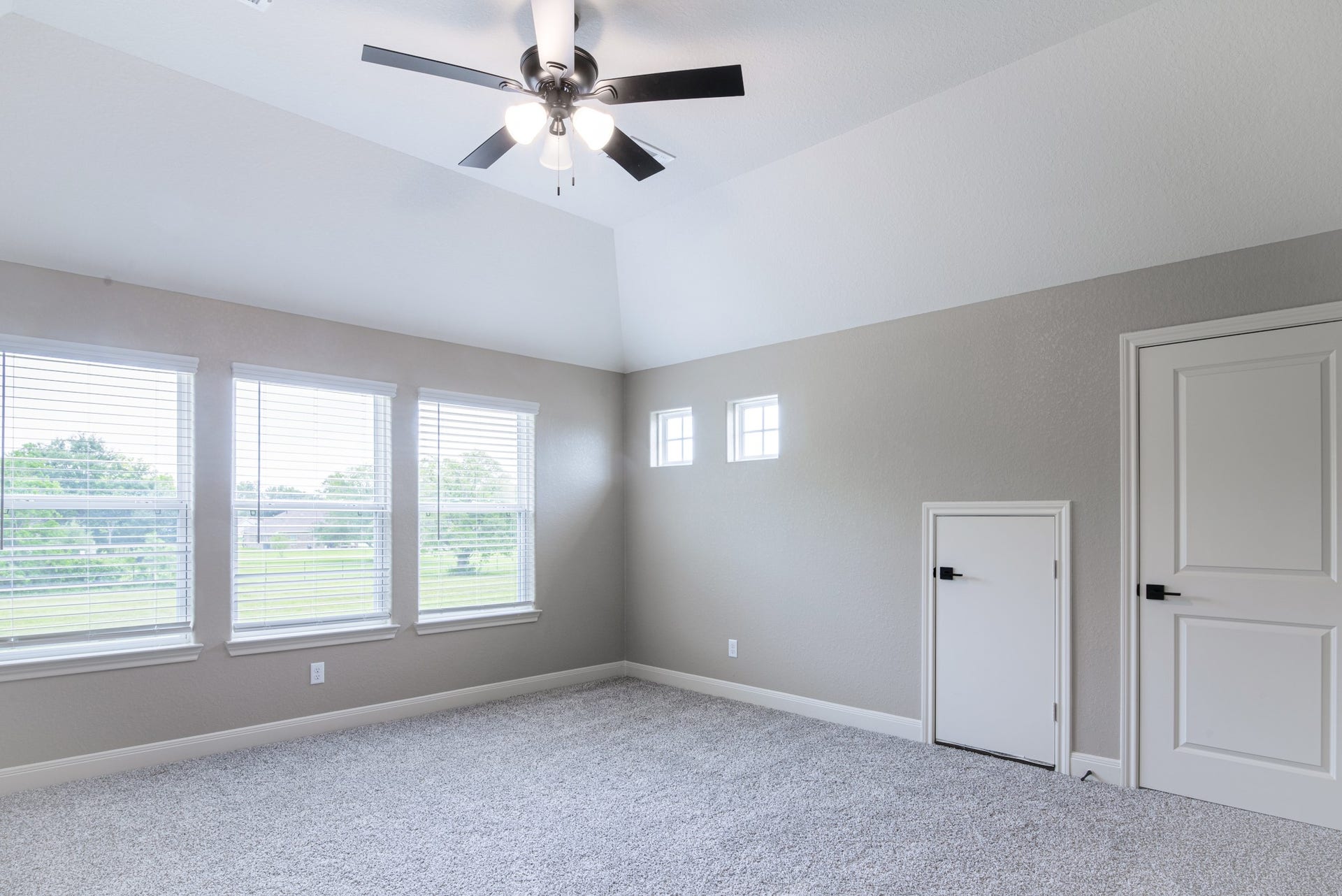 15803 Sugar Maple Lane, Santa Fe, TX 77517 Not Actual Home - Same Floor Plan