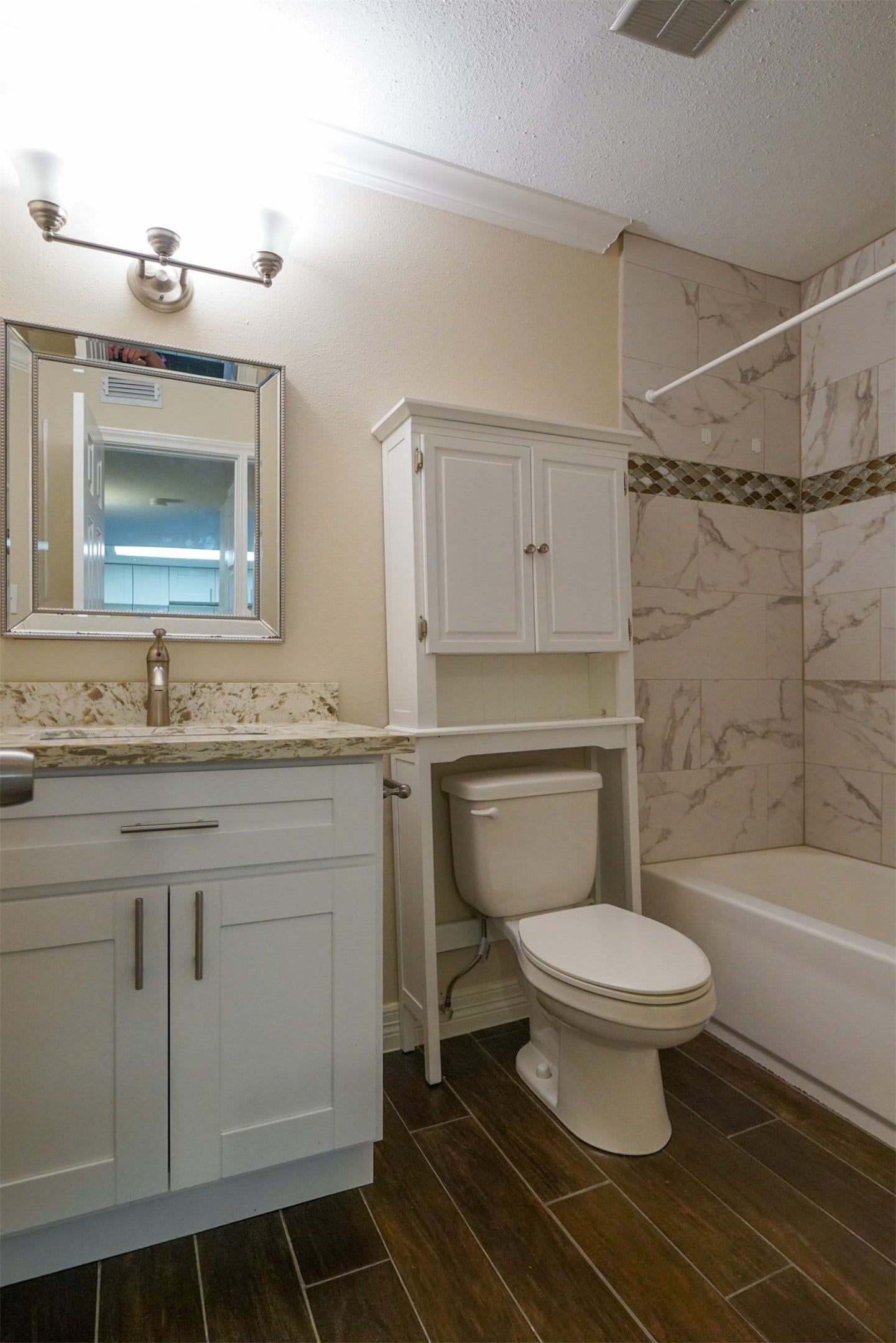 12633 Memorial Drive, #77, Houston, TX 77024 12633 Memorial Drive, #77, Houston, TX 77024