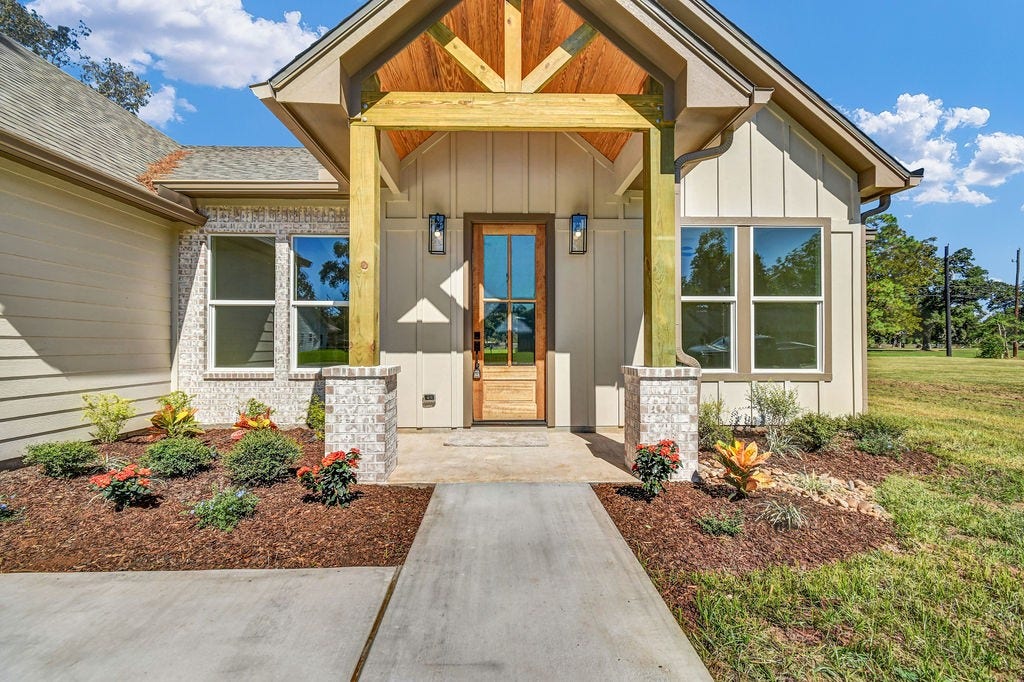 6610 Spencer Dr, Jones Creek, TX 77541 6610 Spencer Dr, Jones Creek, TX 77541