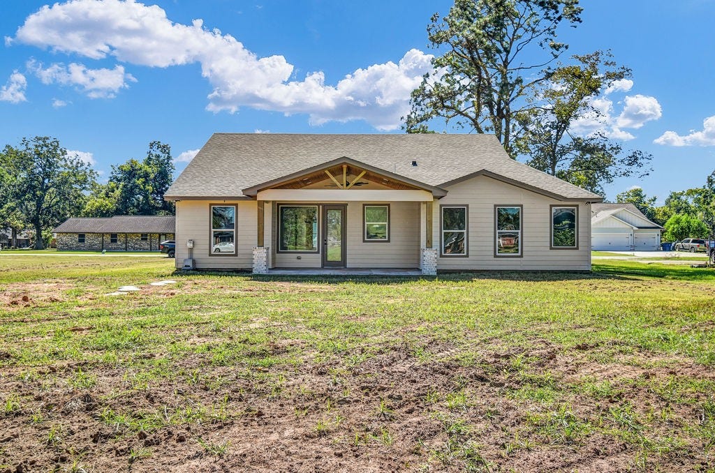 6610 Spencer Dr, Jones Creek, TX 77541 6610 Spencer Dr, Jones Creek, TX 77541