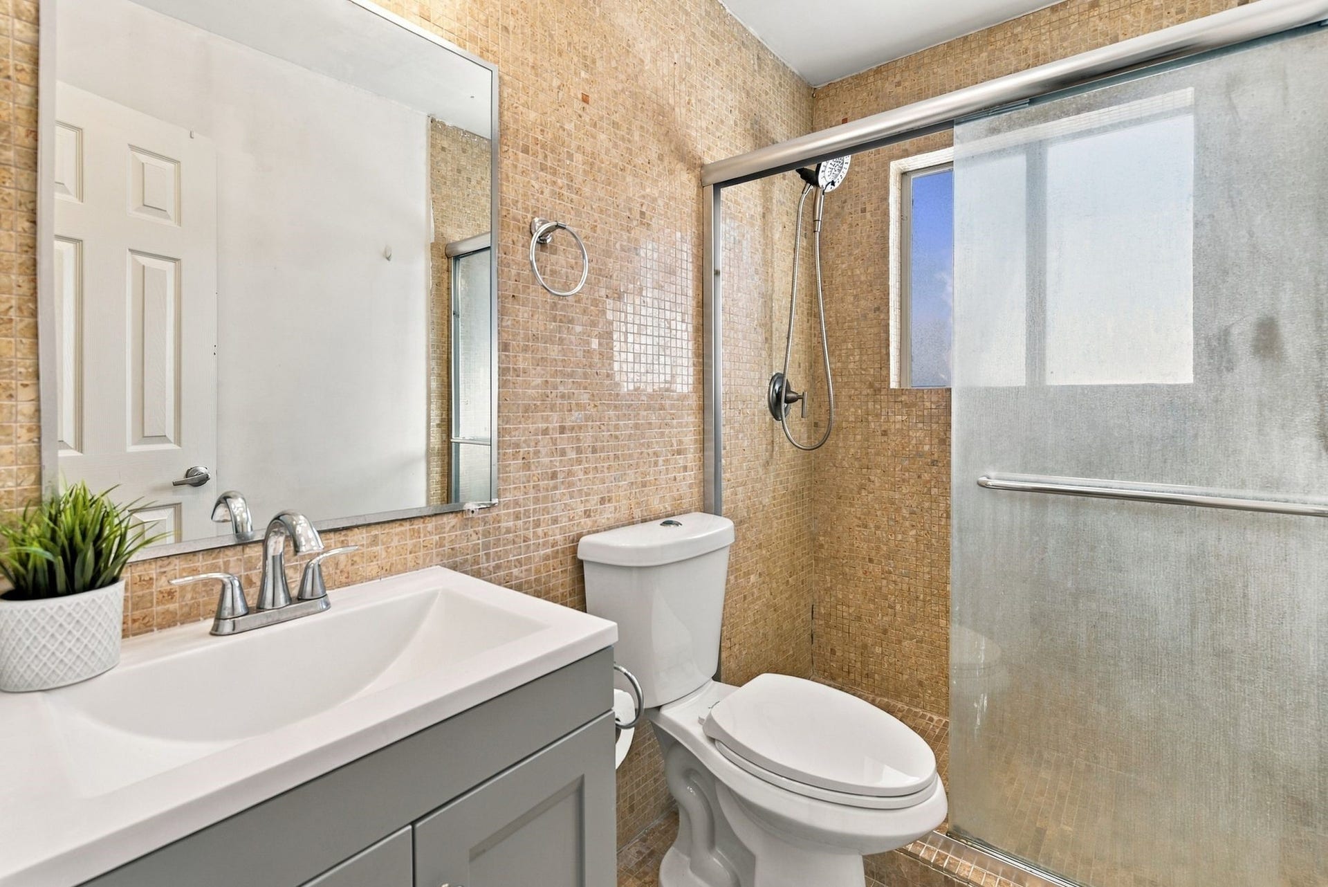5863 Inwood Drive, #4, Houston, TX 77057