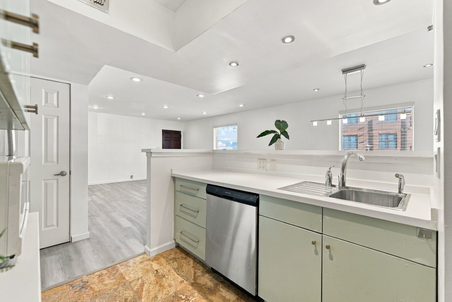 5863 Inwood Drive, #4, Houston, TX 77057