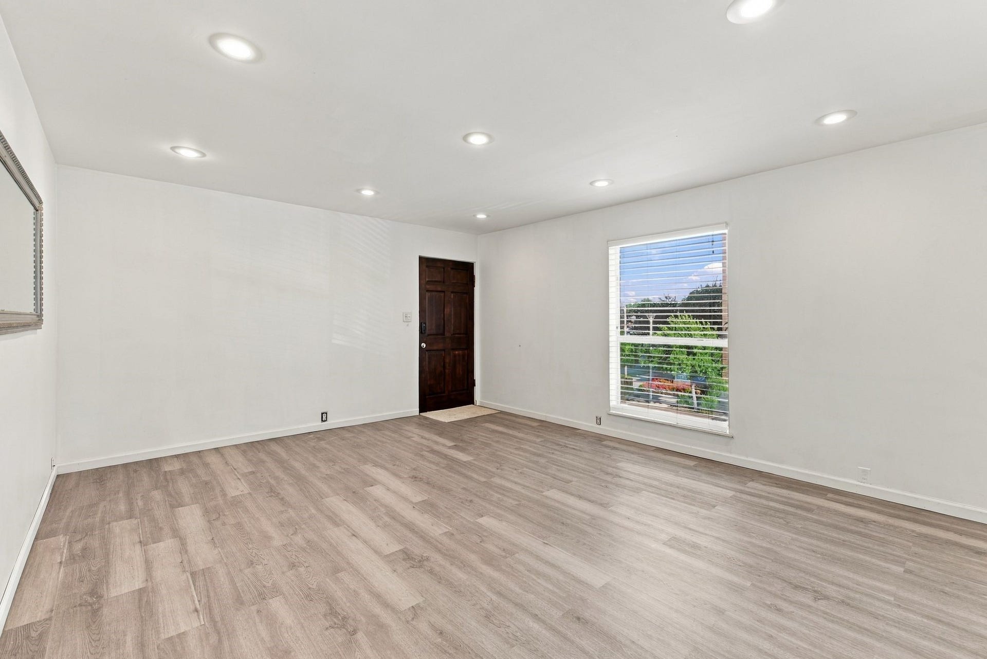 5863 Inwood Drive, #4, Houston, TX 77057