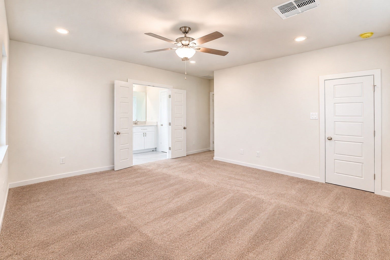 6443 Escondido Dr, Rosharon, TX 77583 6443 Escondido Dr, Rosharon, TX 77583