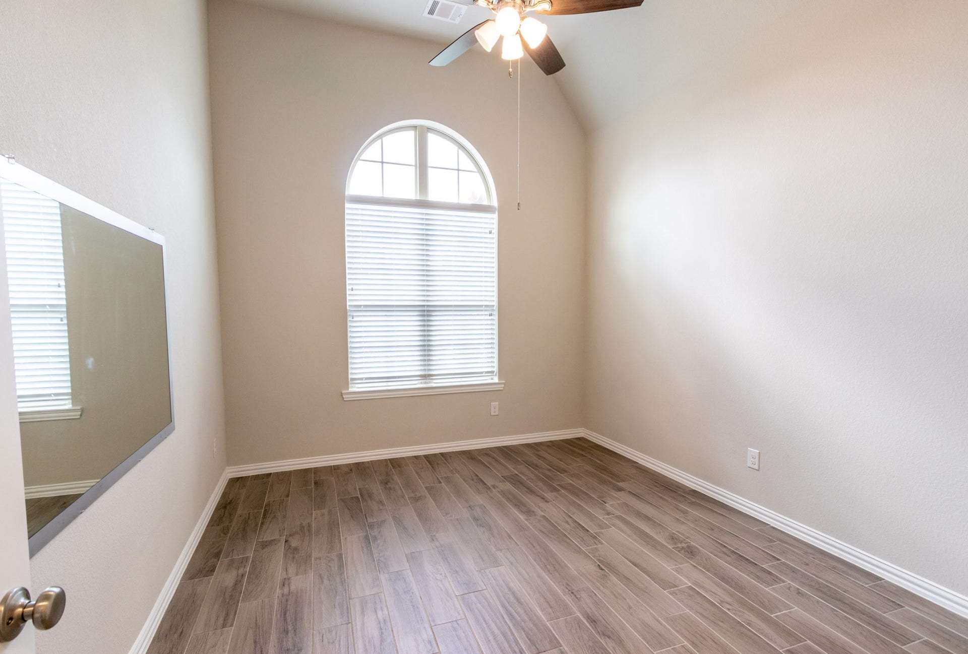 2831 Maple Oak Lane, Manvel, TX 77578 Office Space or Workout Room