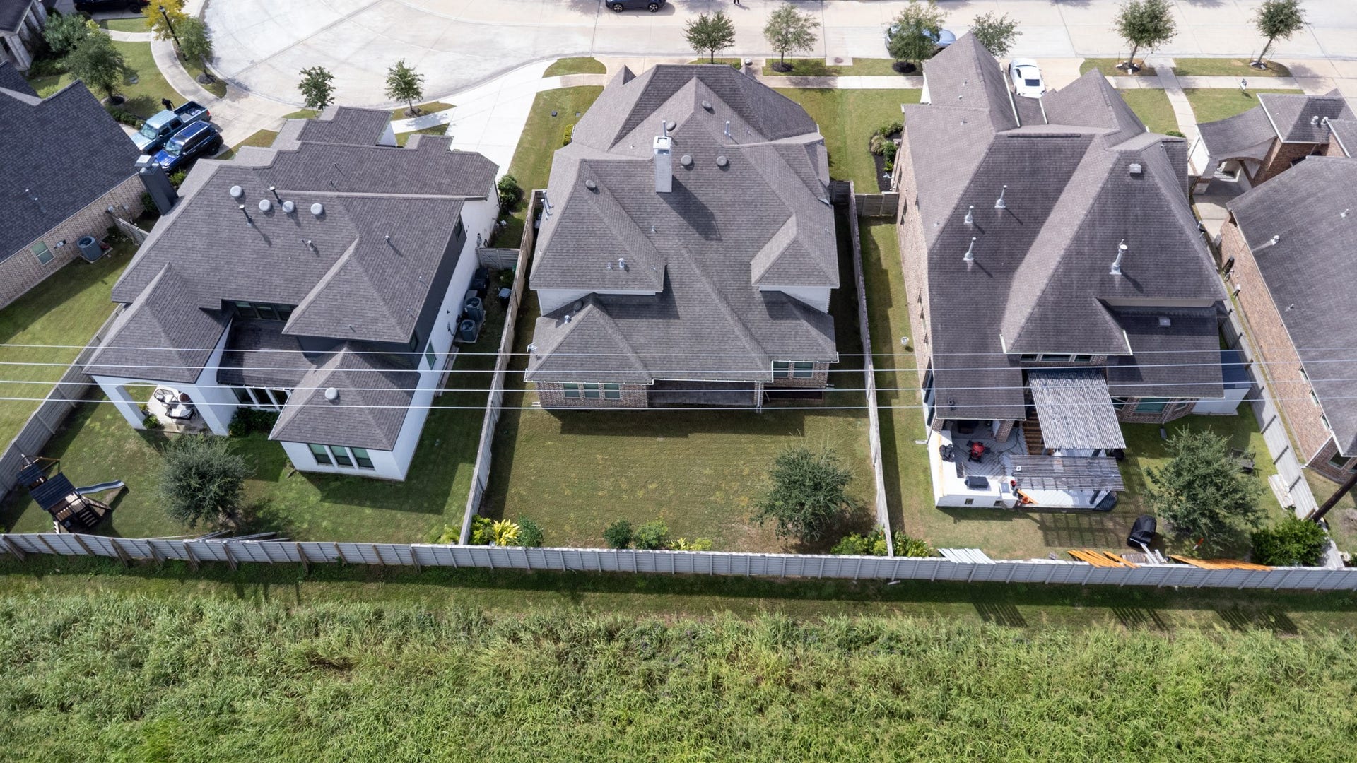 2831 Maple Oak Lane, Manvel, TX 77578 2831 Maple Oak Lane, Manvel, TX 77578