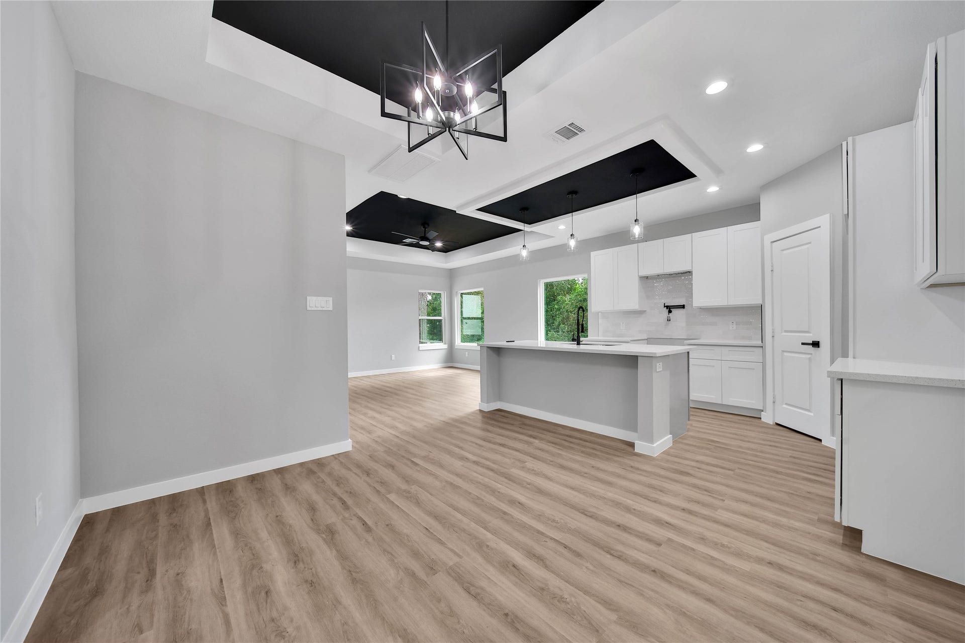 14863 Big Spring Circle, Willis, TX 77378 14863 Big Spring Circle, Willis, TX 77378
