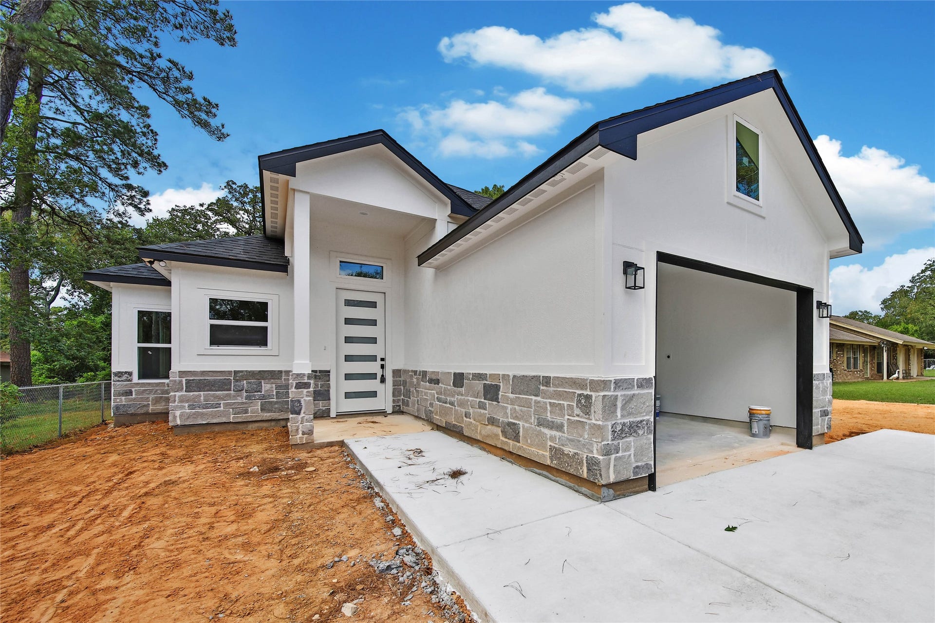 14863 Big Spring Circle, Willis, TX 77378 14863 Big Spring Circle, Willis, TX 77378