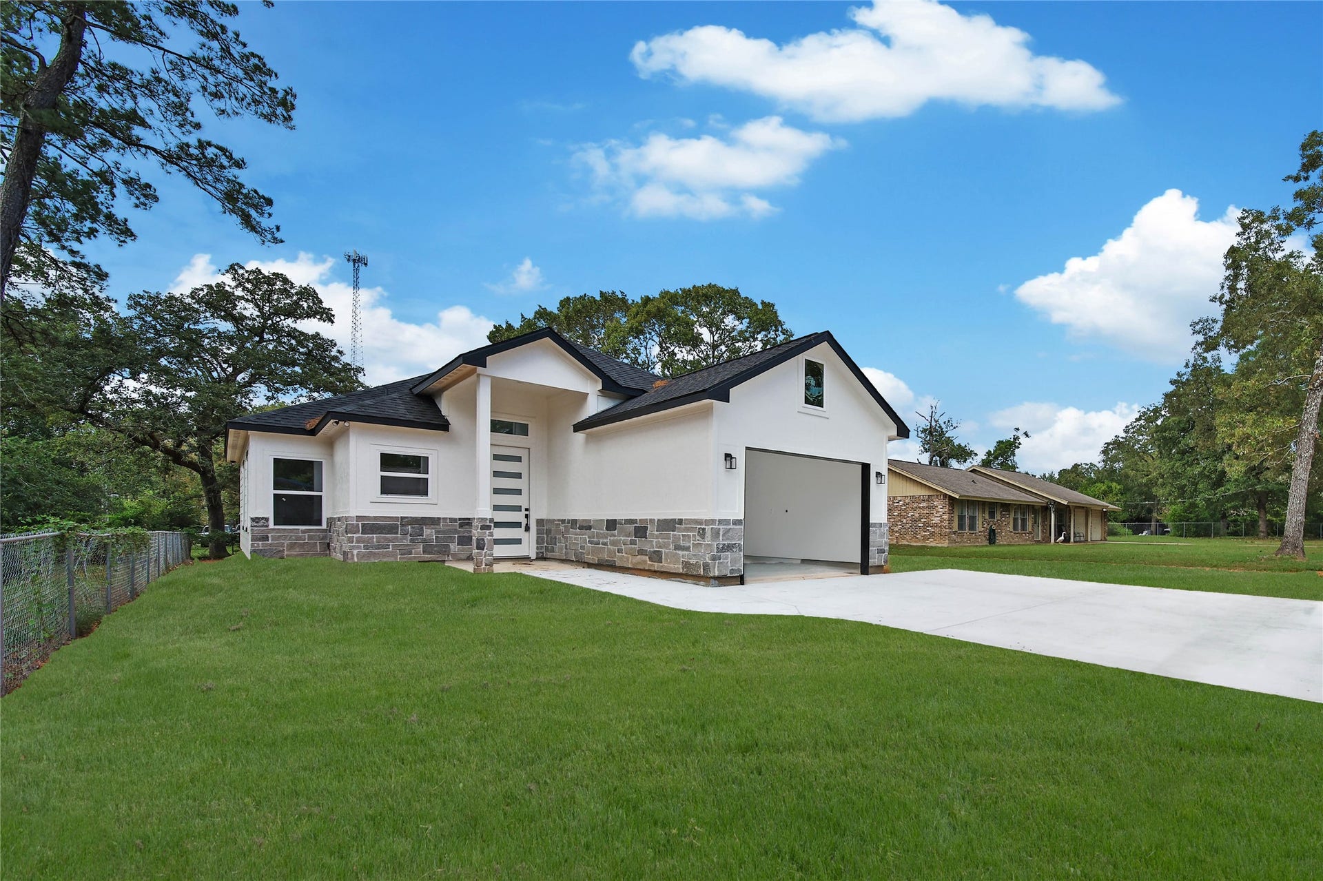 14863 Big Spring Circle, Willis, TX 77378 14863 Big Spring Circle, Willis, TX 77378