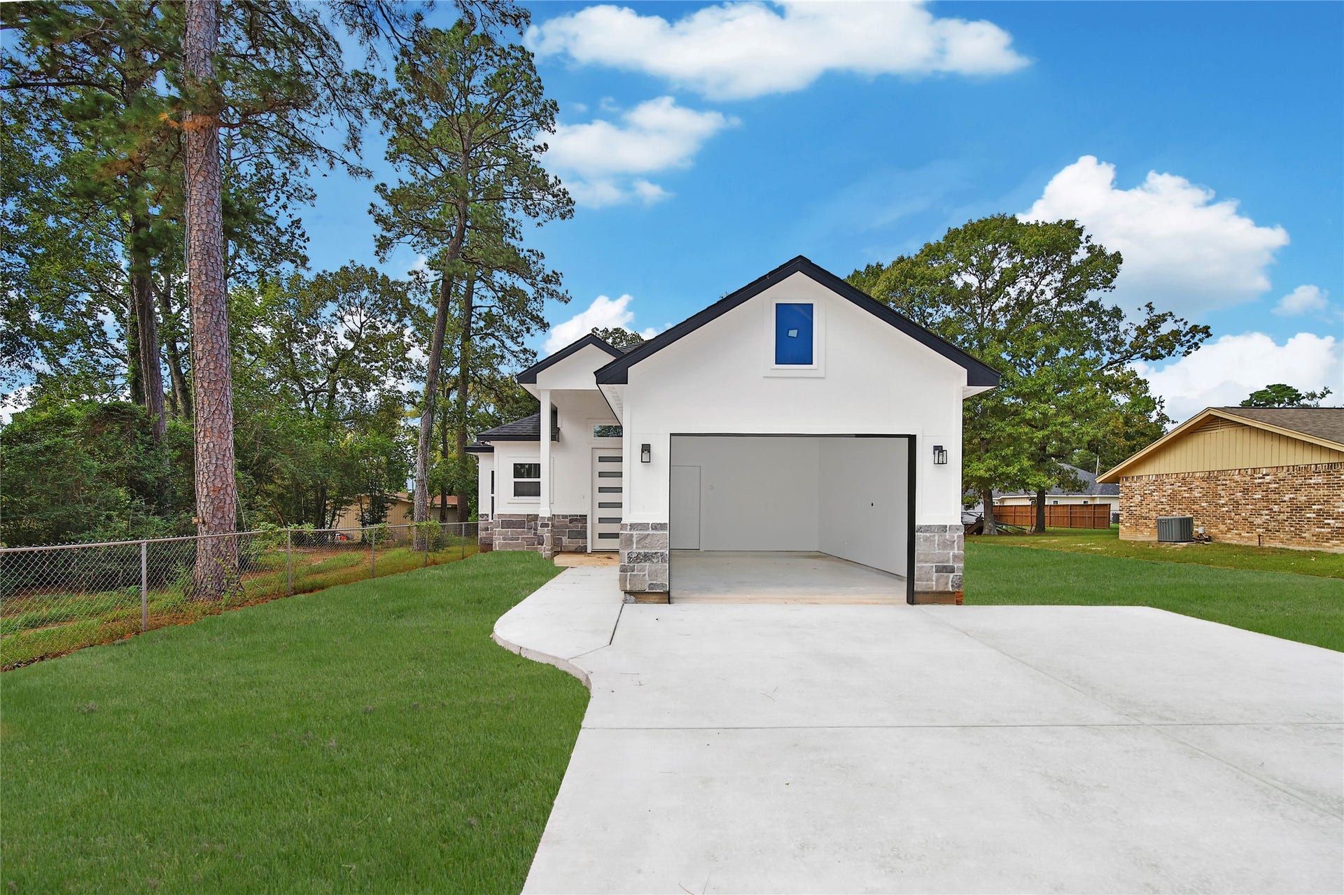 14863 Big Spring Circle, Willis, TX 77378 14863 Big Spring Circle, Willis, TX 77378