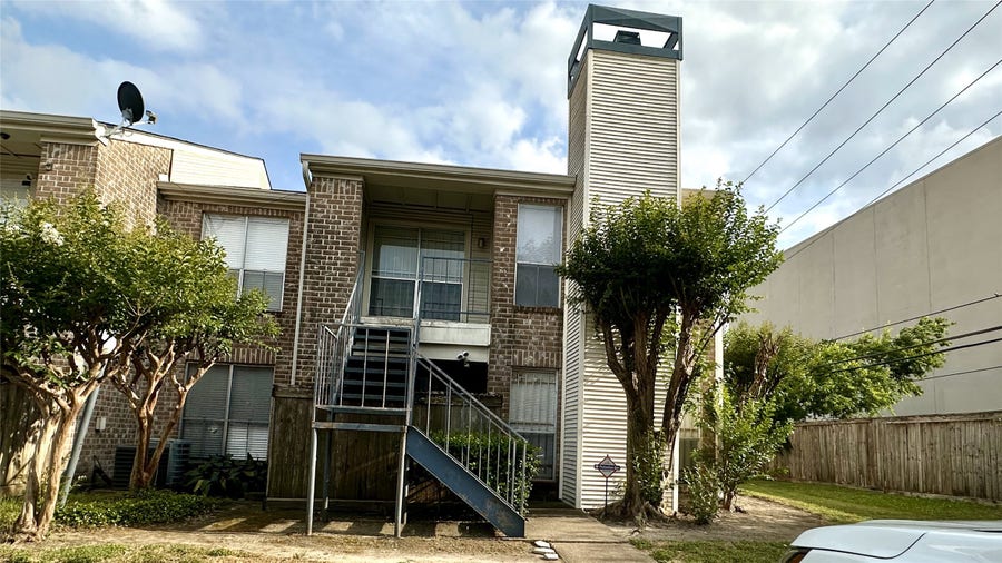 Property photo for 3900 Woodchase Drive, #92, Houston, TX