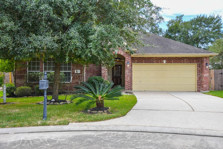 Property photo for 25203 Oak Villa Drive, Spring, TX